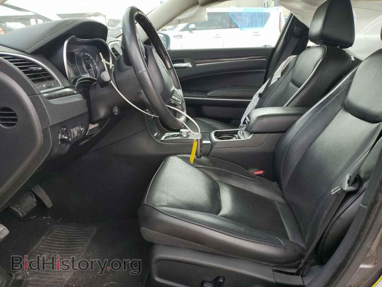 2020 CHRYSLER 300 - VIN: 2C3CCAKG8LH124557 - Фото 7