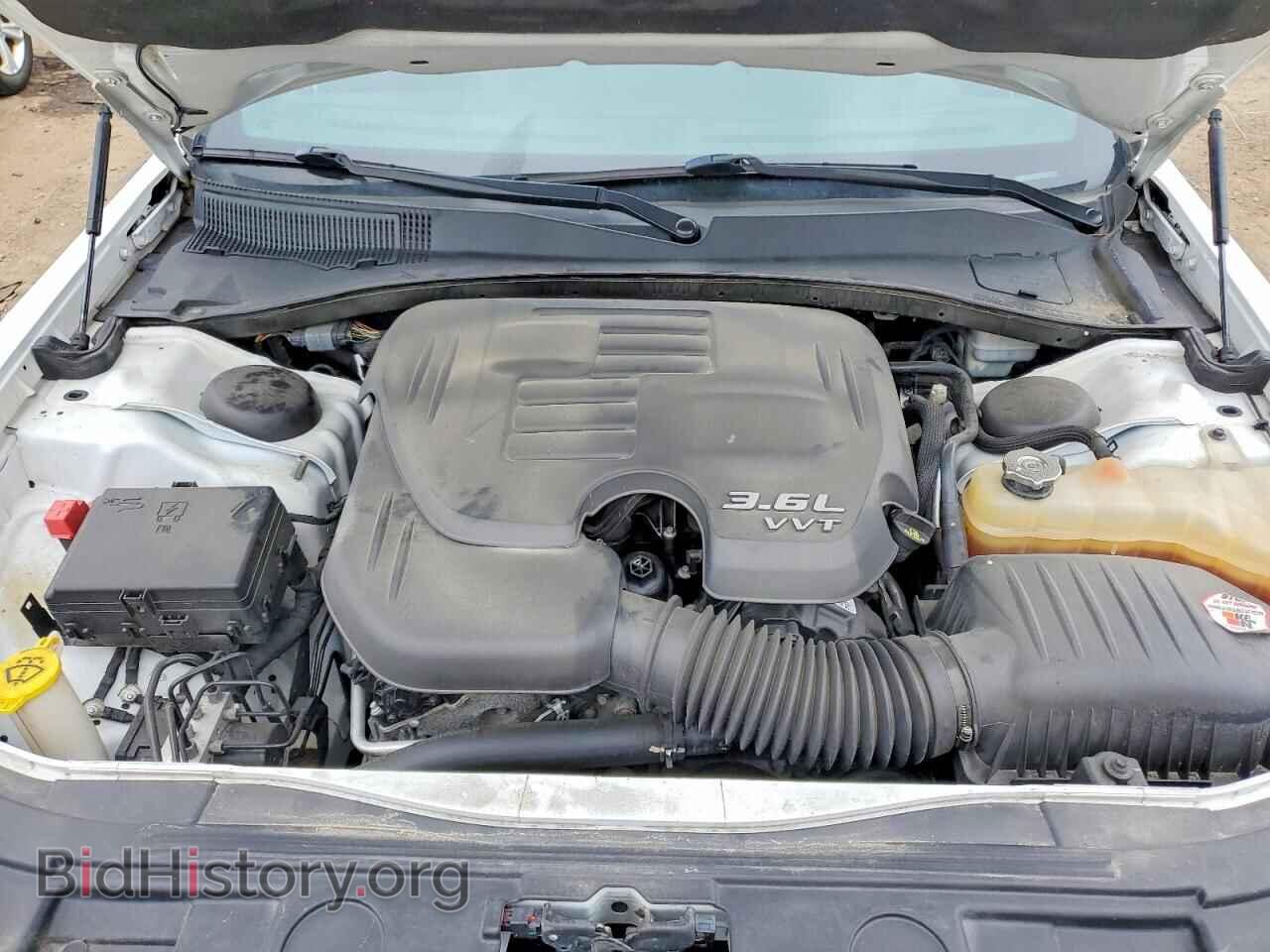 2014 CHRYSLER 300 - VIN: 2C3CCABG8EH355512 - Photo 11