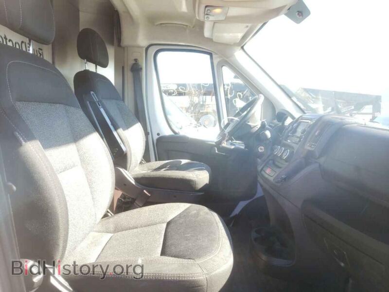 2015 RAM PROMASTER (VIN 3C6TRVBG1FE502811) — фото 5 из 10