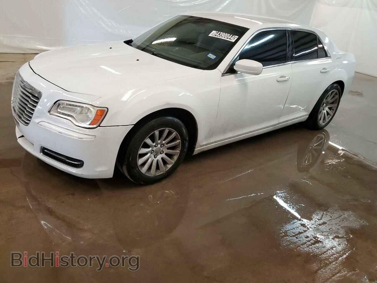 Фотография 2C3CCAAG3CH174669 - CHRYSLER 300 2012