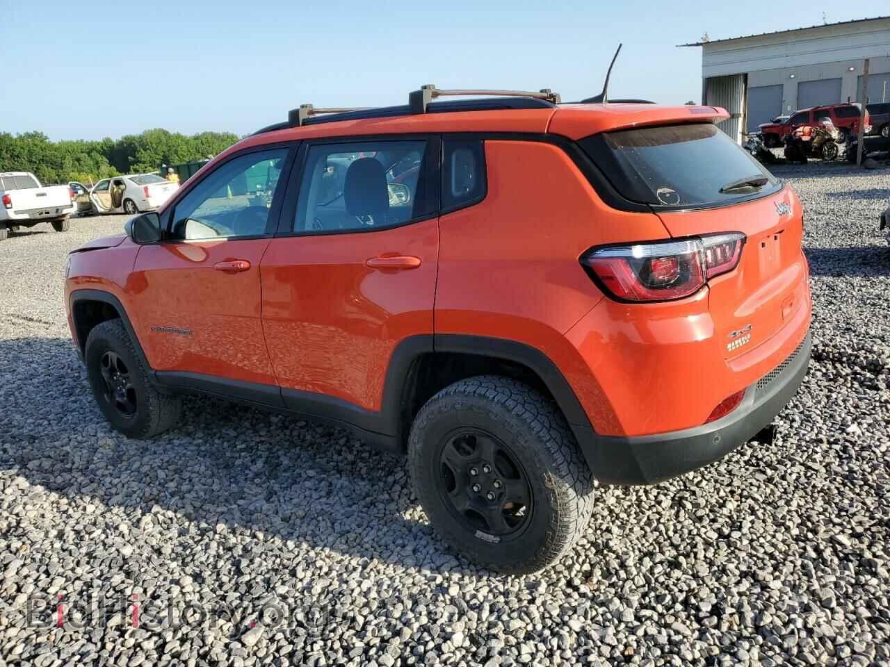 2018 JEEP COMPASS - VIN: 3C4NJDAB7JT441347 - Фото 3