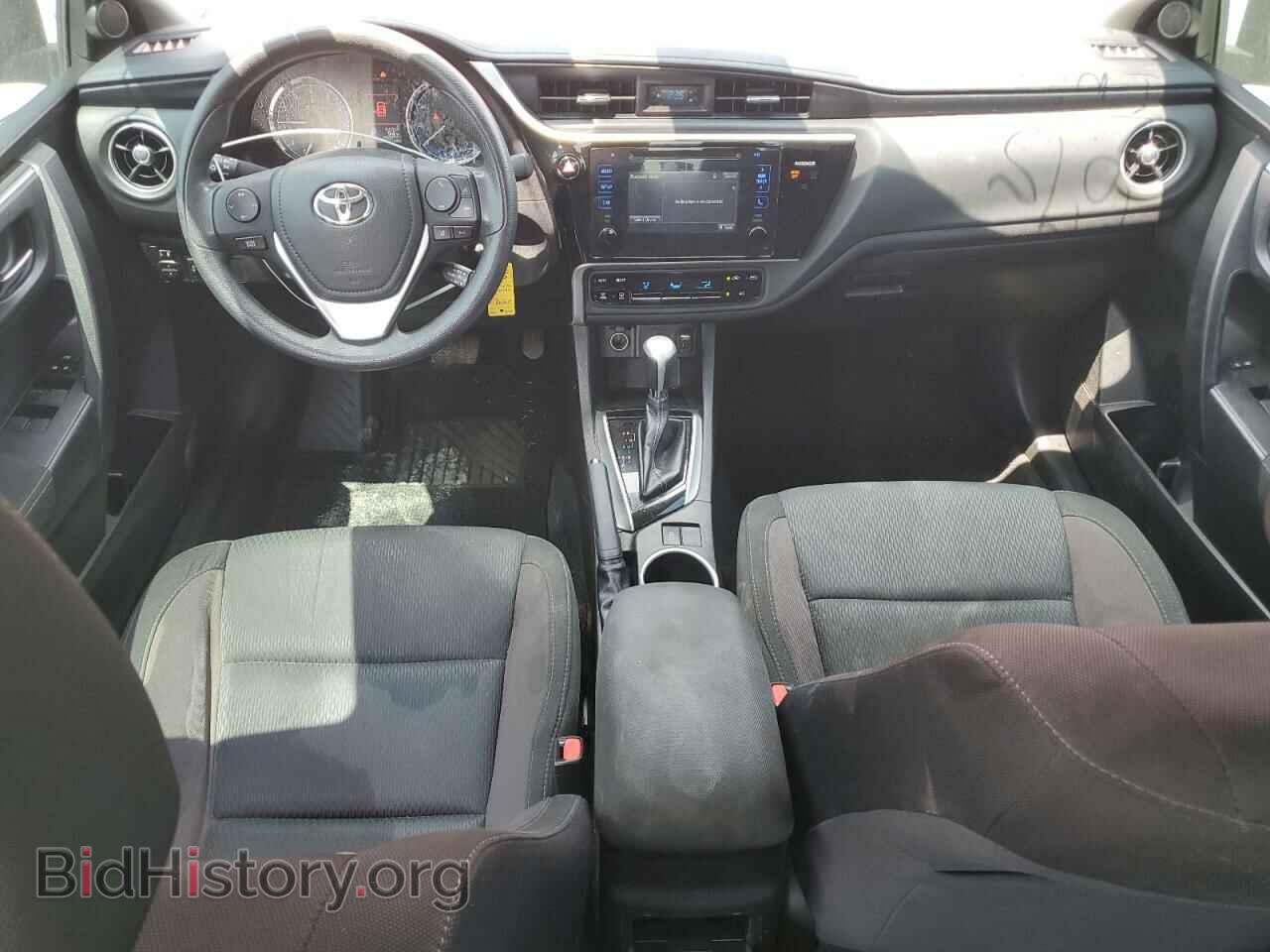 2017 TOYOTA COROLLA - VIN: 5YFBURHE5HP573799 - Фото 8