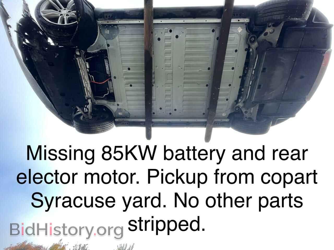 2014 TESLA MODEL S - VIN: 5YJSA1H14EFP62331 - Фото 6