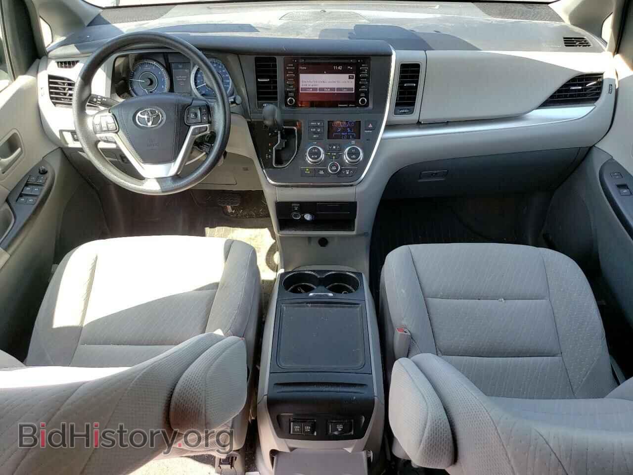 2018 TOYOTA All Models - VIN: 5TDKZ3DC0JS957036 - Фото 8
