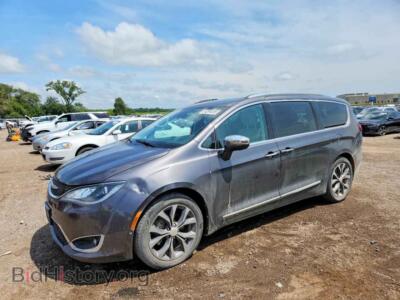 2017 Chrysler PACIFICA Limited, gray — VIN 2C4RC1GG1HR503870, Copart