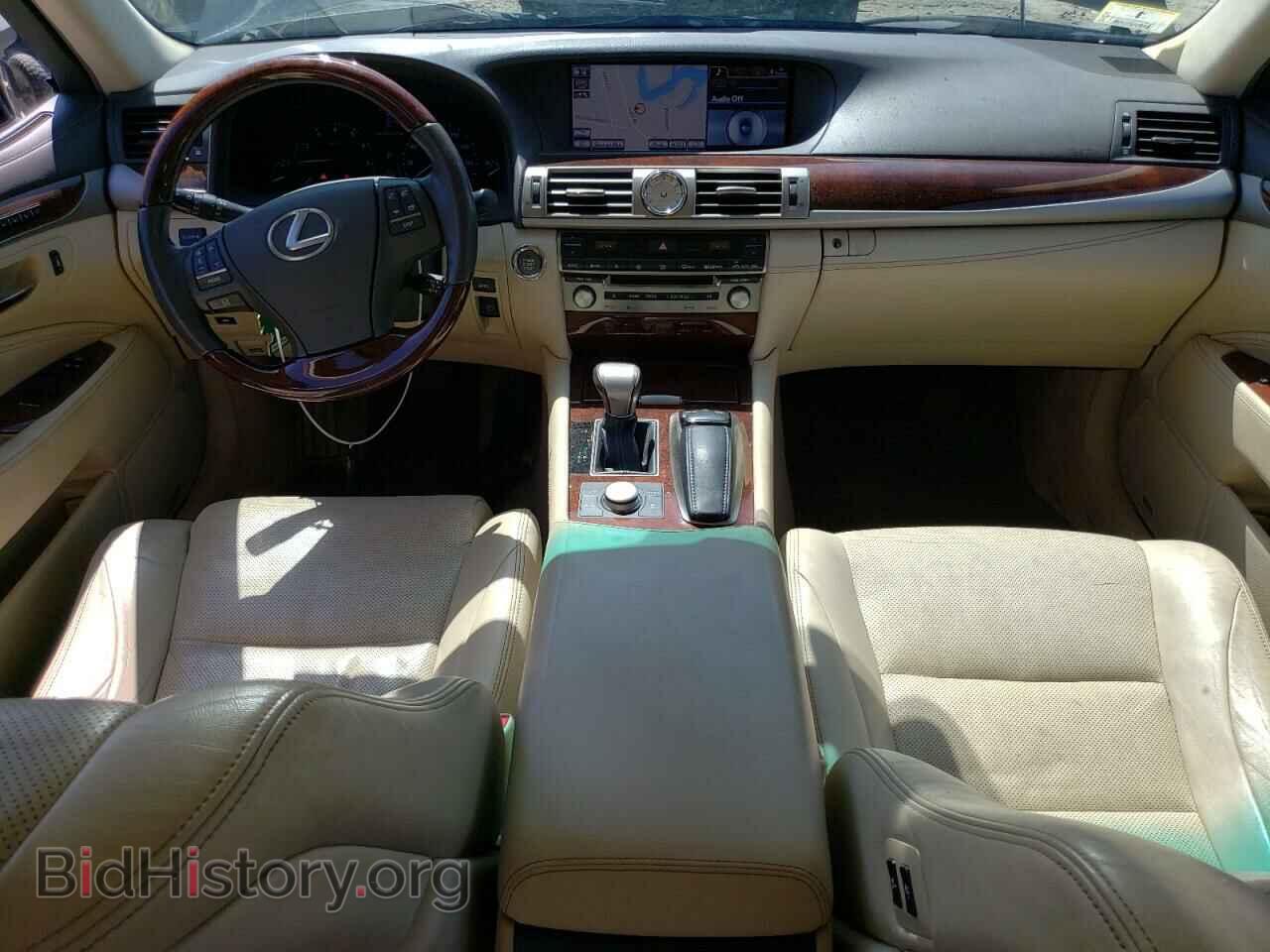 2014 LEXUS LS460 - VIN: JTHCL5EF0E5020837 - Photo 8
