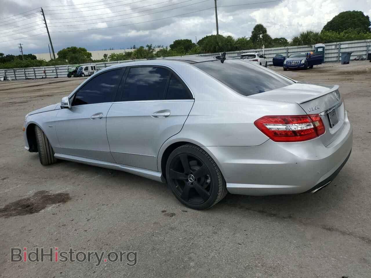 2012 MERCEDES-BENZ E-CLASS - VIN: WDDHF5KB7CA609636 - Фото 2