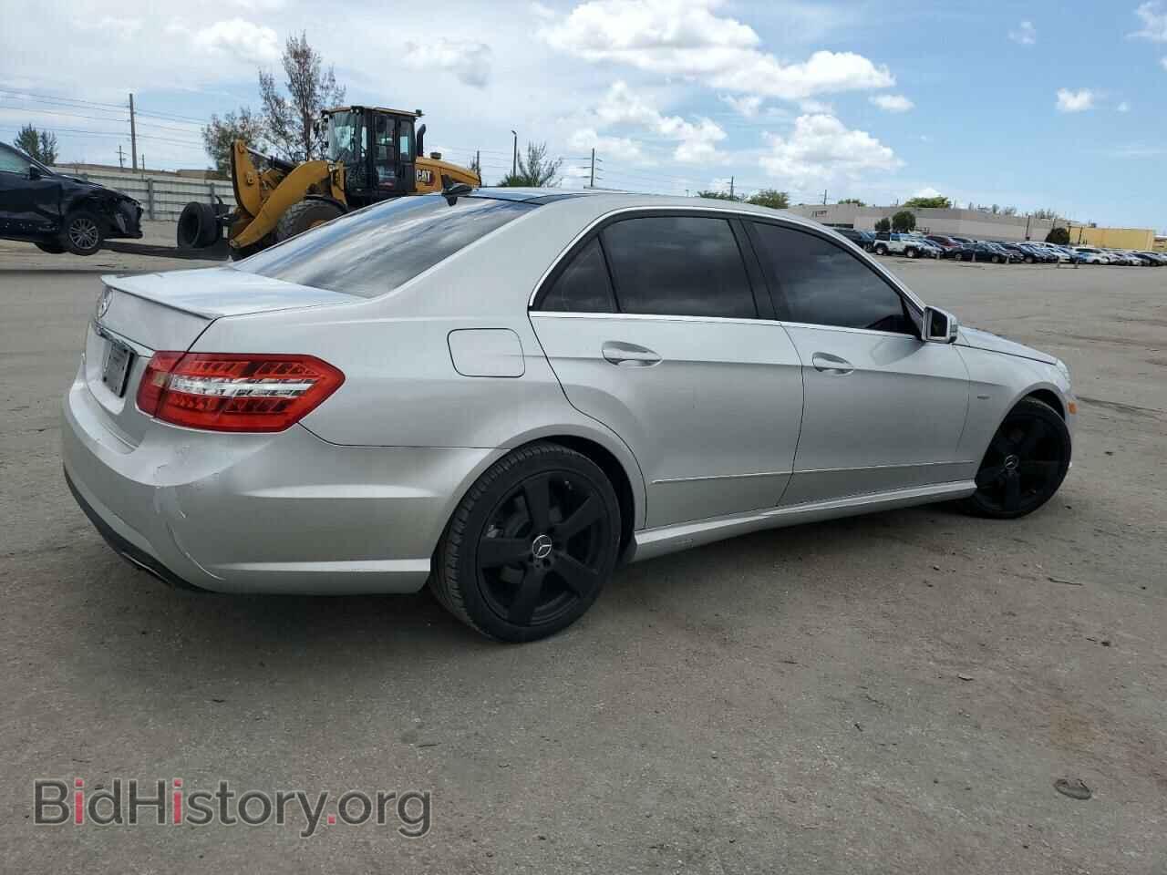 2012 MERCEDES-BENZ E-CLASS - VIN: WDDHF5KB7CA609636 - Фото 3