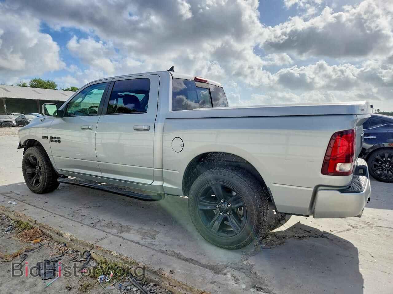 2017 RAM 1500 - VIN: 1C6RR7MT1HS850785 - Photo 2