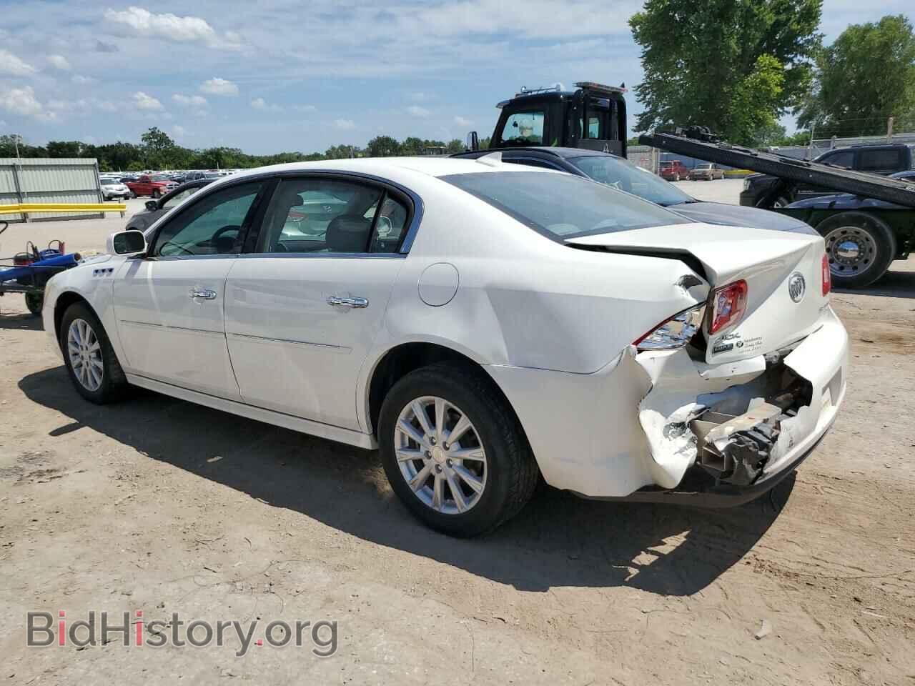 2011 BUICK LUCERNE - VIN: 1G4HC5EM5BU142662 - Фото 2
