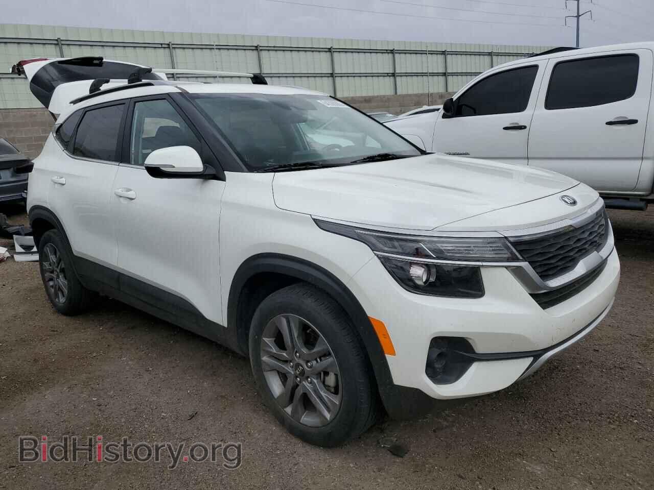 2021 KIA SELTOS - VIN: KNDEU2AA6M7104552 - Фото 4