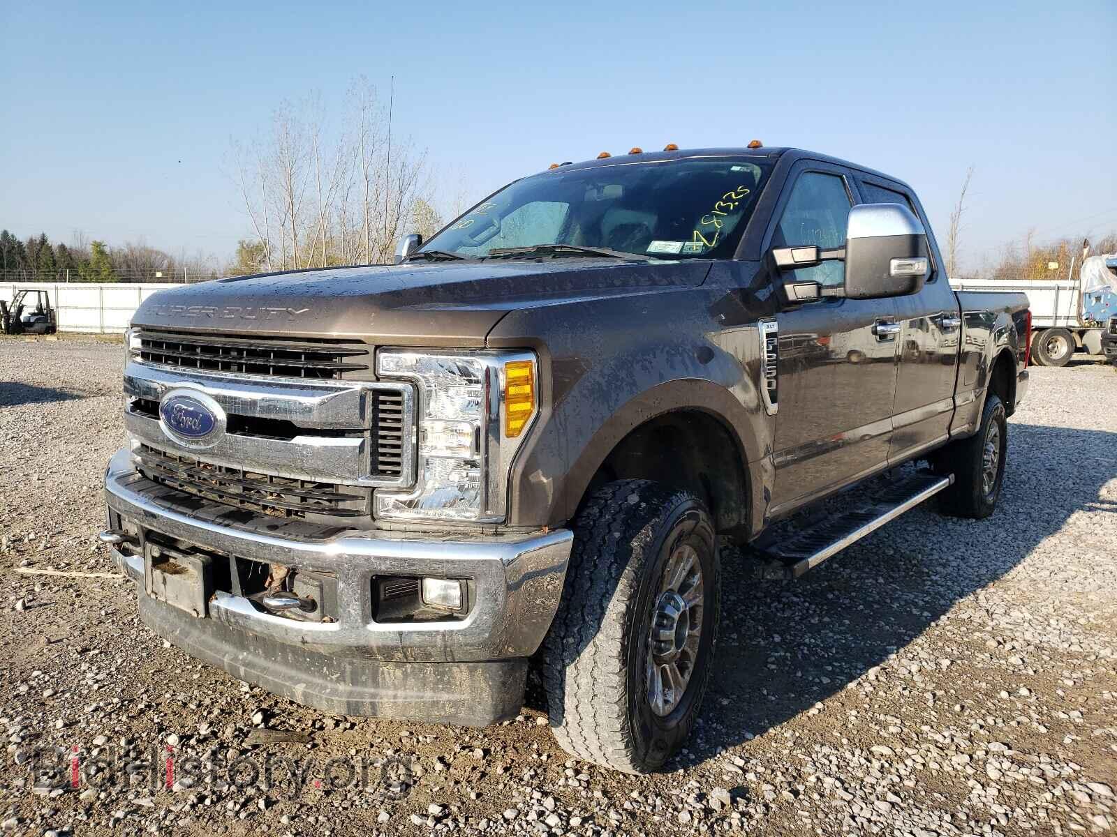 2017 FORD F250 - VIN: 1FT7W2B67HEB68260 - Фото 2