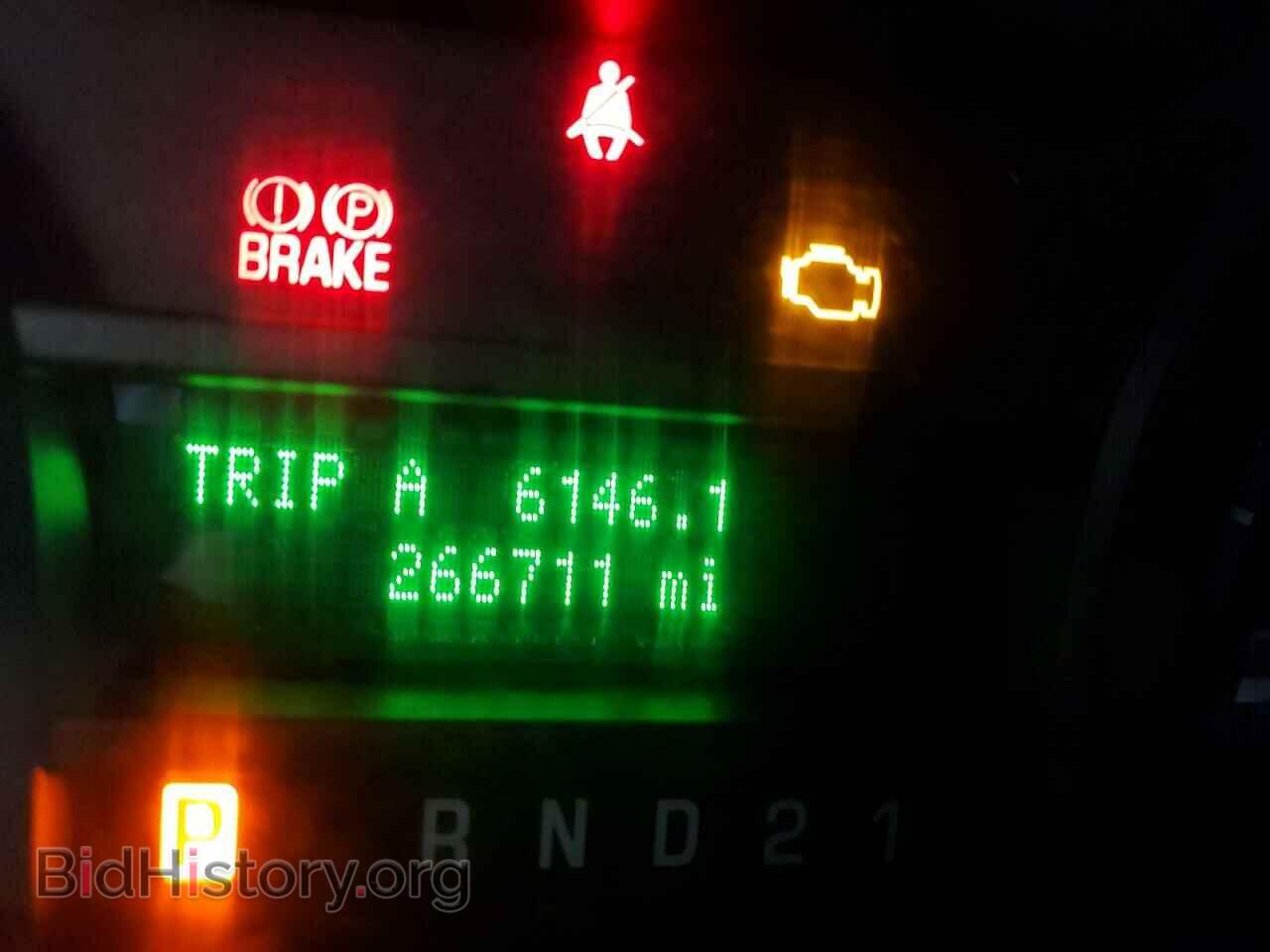 2011 FORD ECONOLINE - VIN: 1FTNE2ELXBDB29705 - Photo 8