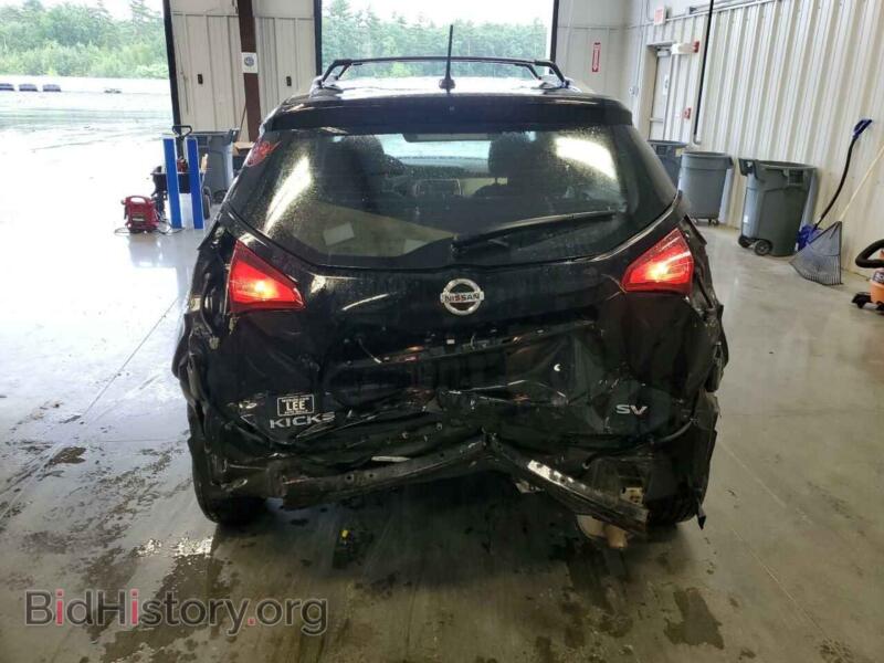 2020 Nissan KICKS (VIN 3N1CP5CV5LL578392) — фото 6 из 13
