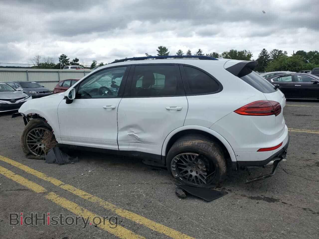 2017 PORSCHE CAYENNE - VIN: WP1AA2A23HKA87341 - Фото 2