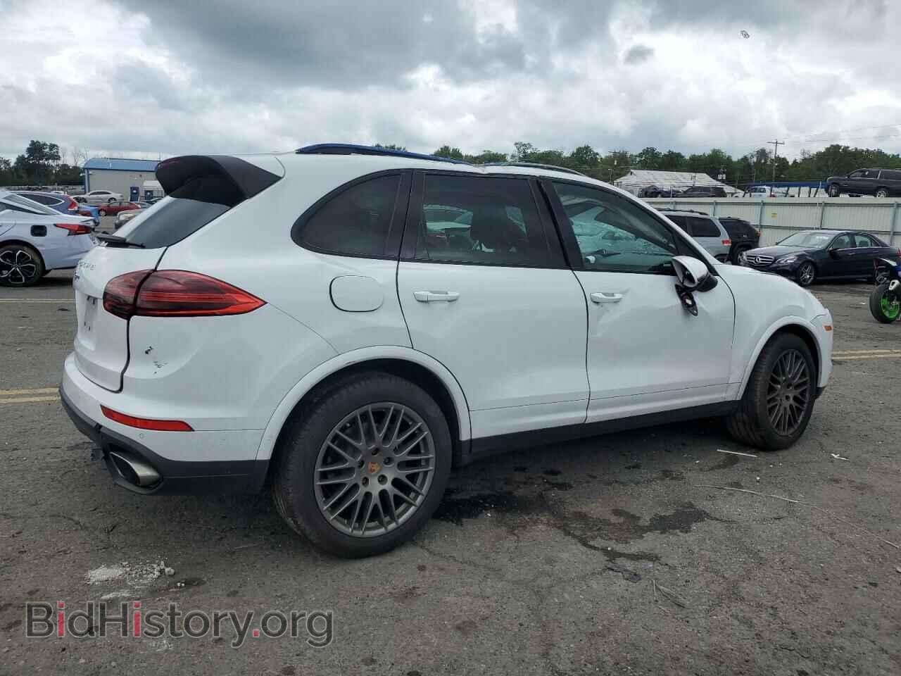 2017 PORSCHE CAYENNE - VIN: WP1AA2A23HKA87341 - Фото 3