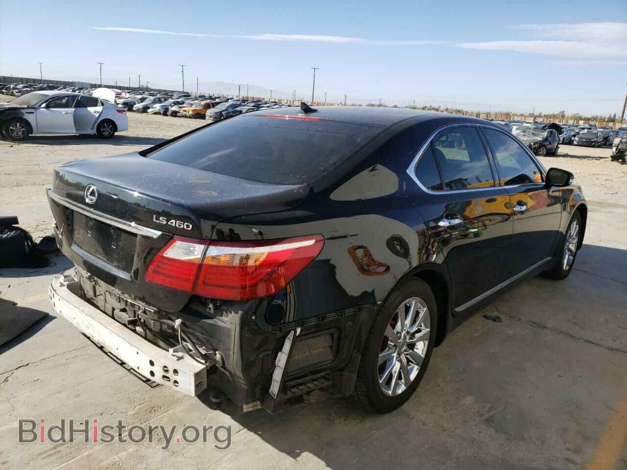 2012 LEXUS LS460 - VIN: JTHBL5EF3C5113361 - Photo 4