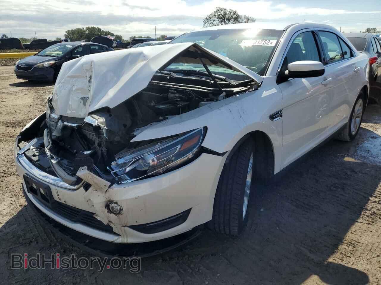2016 FORD TAURUS - VIN: 1FAHP2E85GG153196 - Фото 2