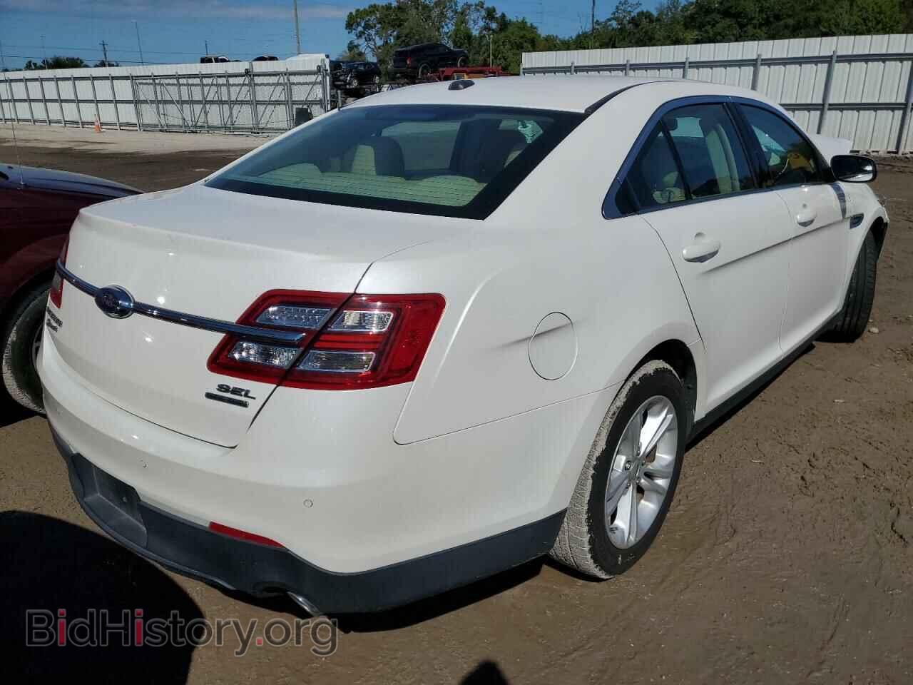 2016 FORD TAURUS - VIN: 1FAHP2E85GG153196 - Фото 4