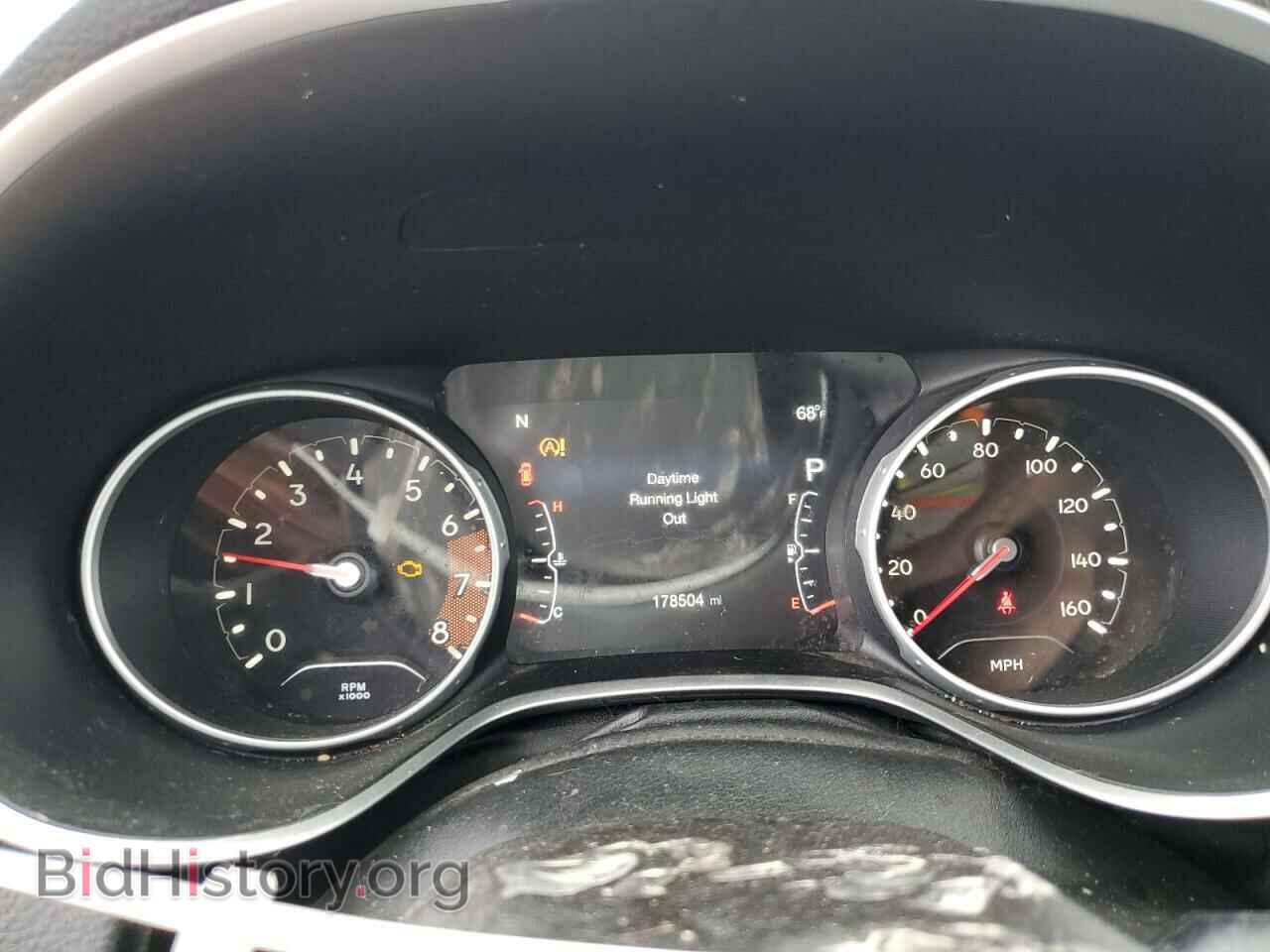 2018 JEEP COMPASS - VIN: 3C4NJDBB6JT270850 - Фото 9