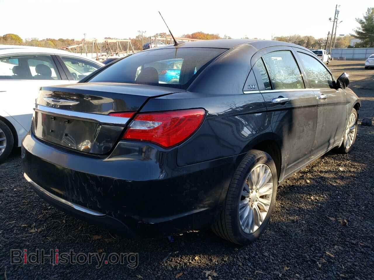 2011 CHRYSLER 200 - VIN: 1C3BC2FG8BN504998 - Фото 4