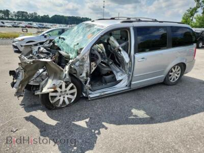 2008 Chrysler MINIVAN Touring, silver — VIN 2A8HR54P38R675882, Copart