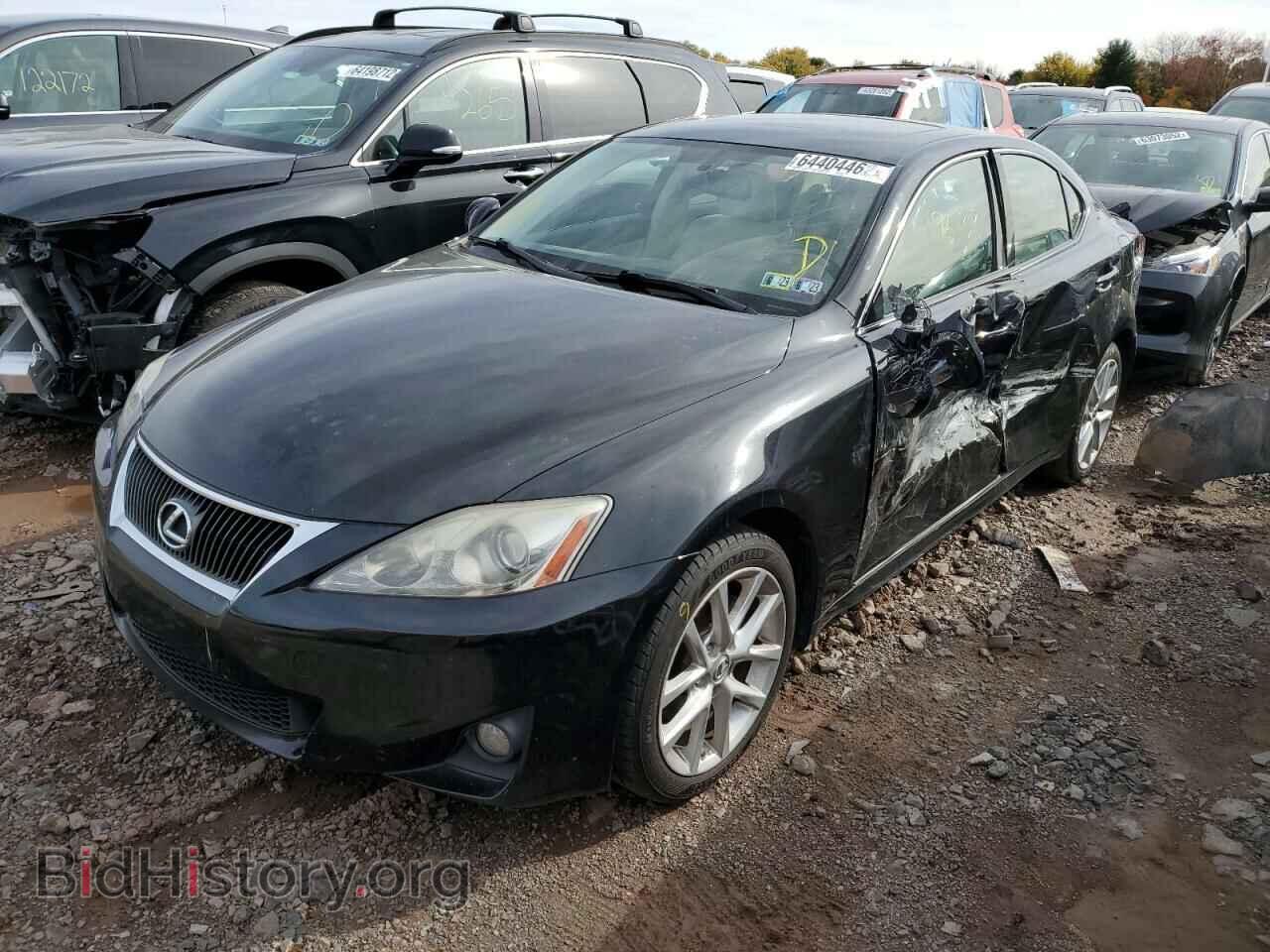 2011 LEXUS IS - VIN: JTHCF5C2XB5047806 - Фото 2