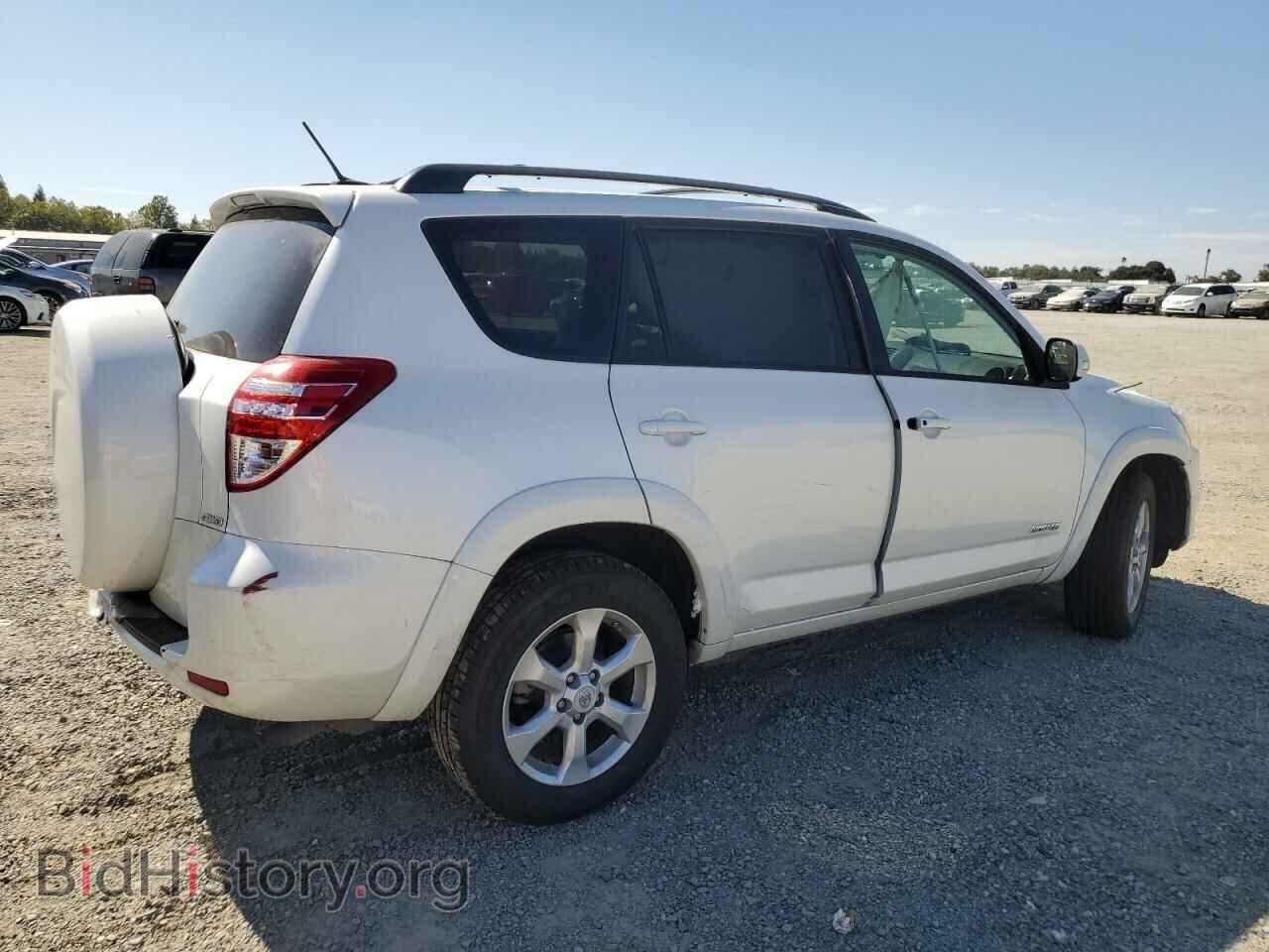 2011 TOYOTA RAV4 - VIN: 2T3DF4DV6BW157429 - Фото 3