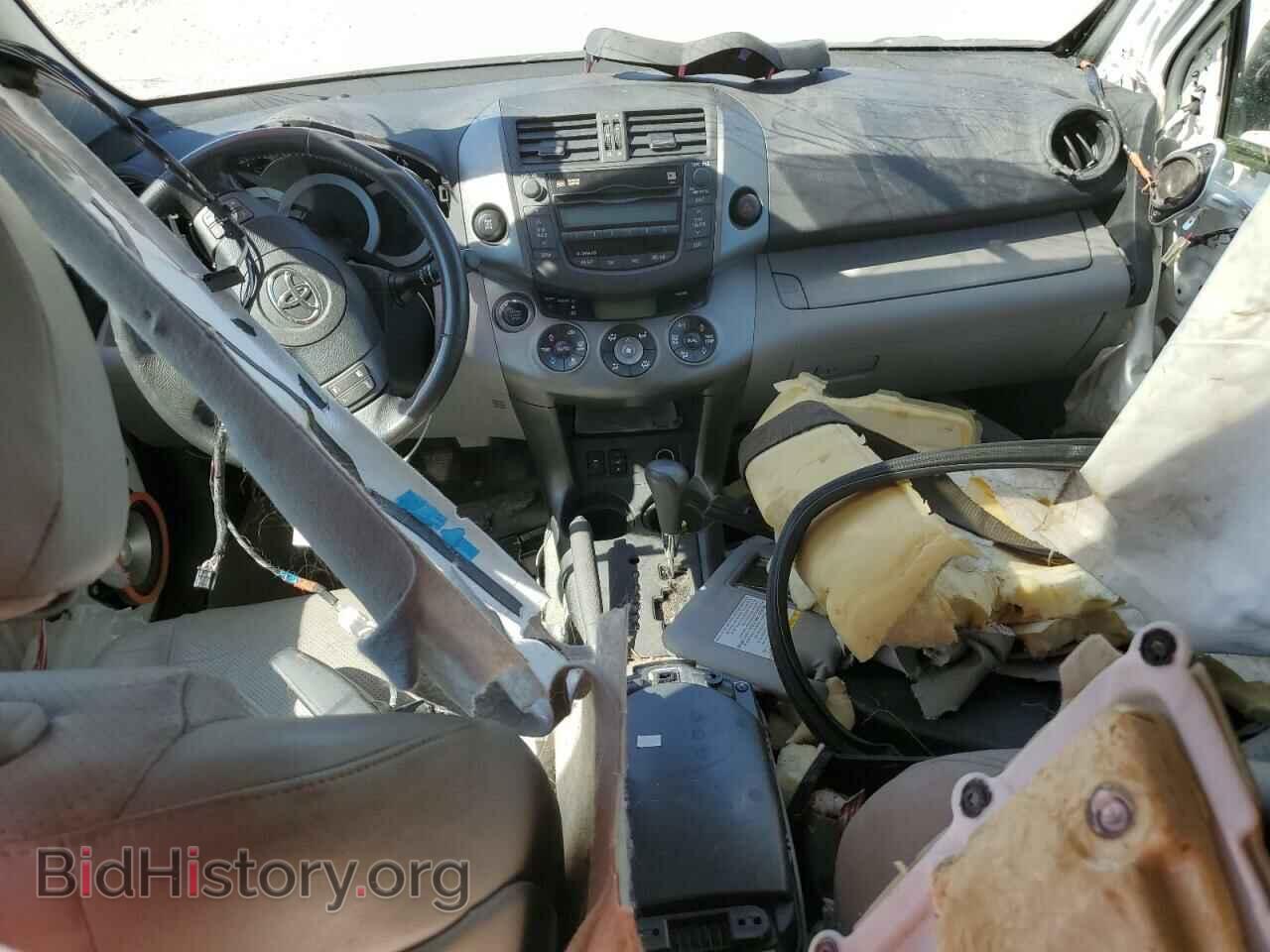2011 TOYOTA RAV4 - VIN: 2T3DF4DV6BW157429 - Фото 8