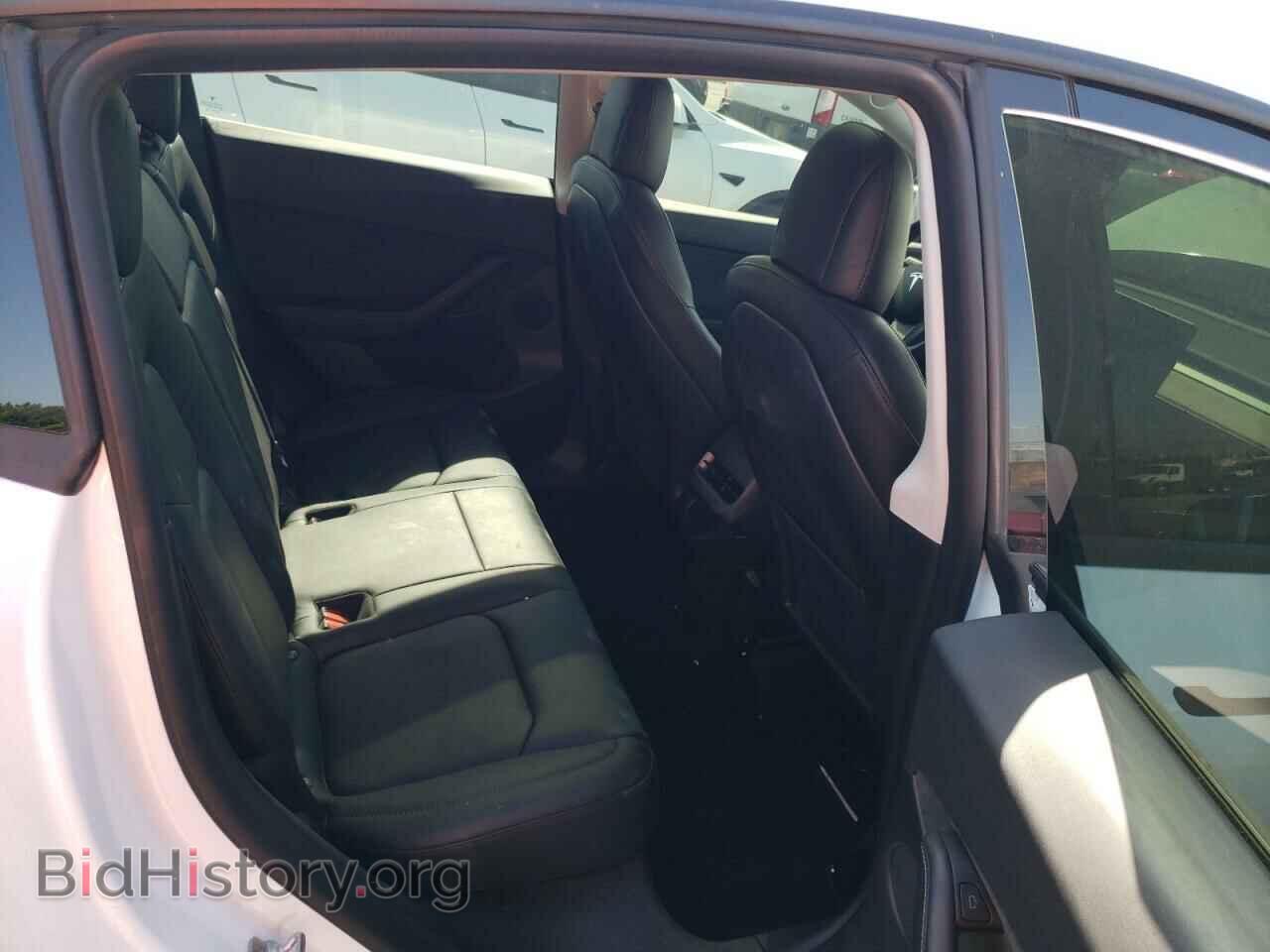 2022 TESLA MODEL Y - VIN: 7SAYGDEF8NF383247 - Фото 10
