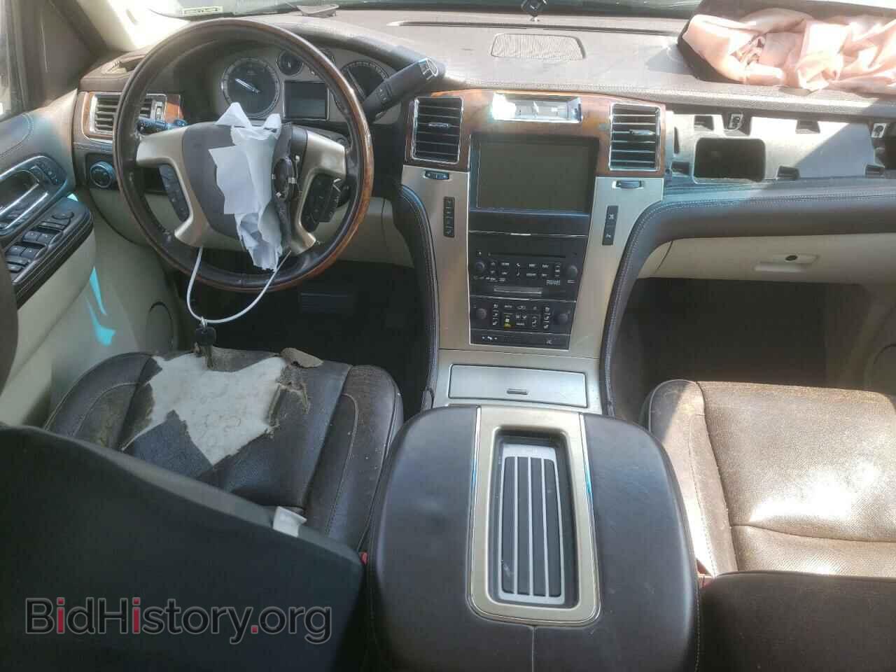 2011 CADILLAC ESCALADE - VIN: 1GYS4KEF8BR139694 - Фото 8