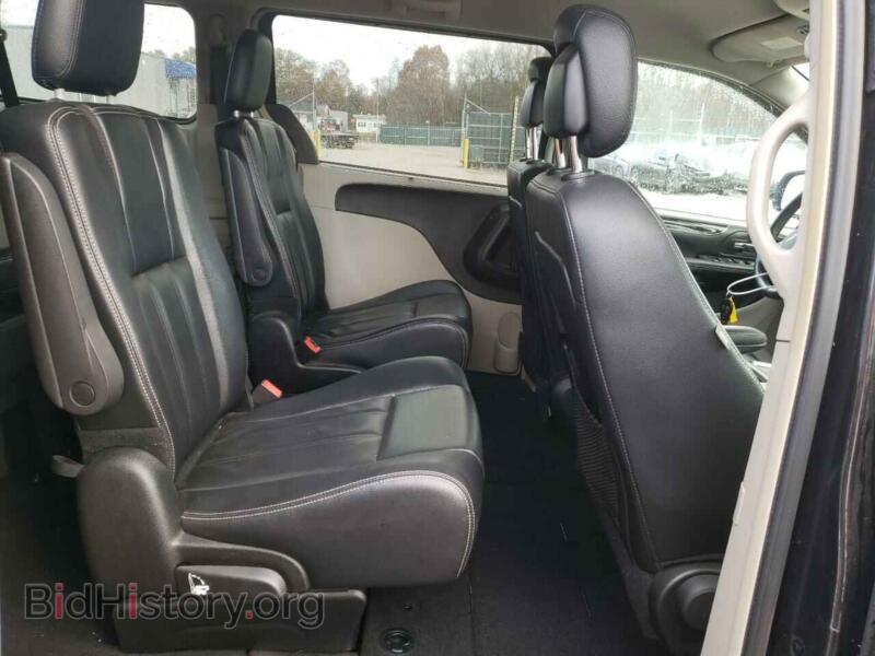 2015 Chrysler MINIVAN (VIN 2C4RC1BGXFR621257) — photo 6 of 10