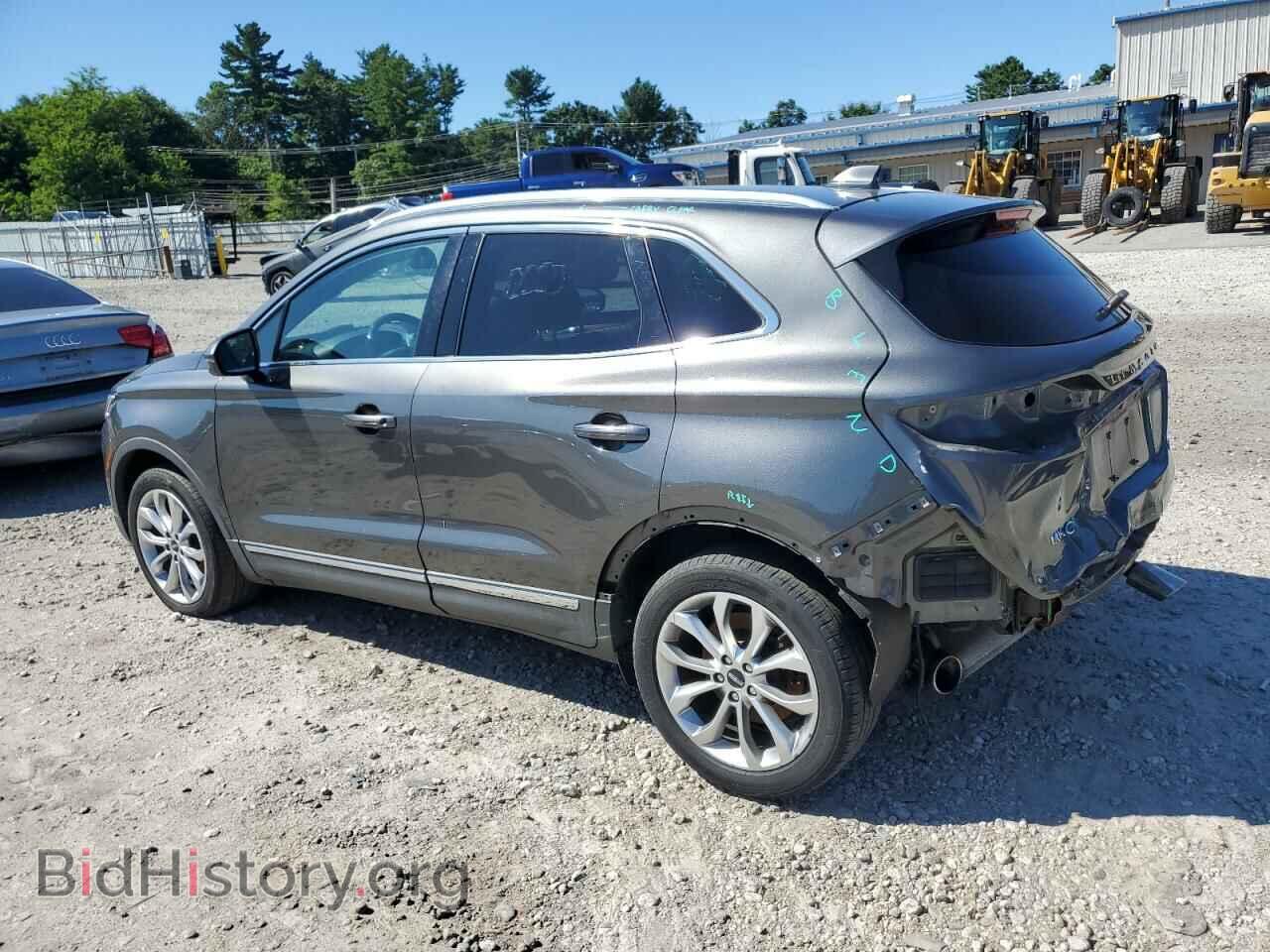 2017 LINCOLN MKC - VIN: 5LMCJ2D90HUL63281 - Photo 2