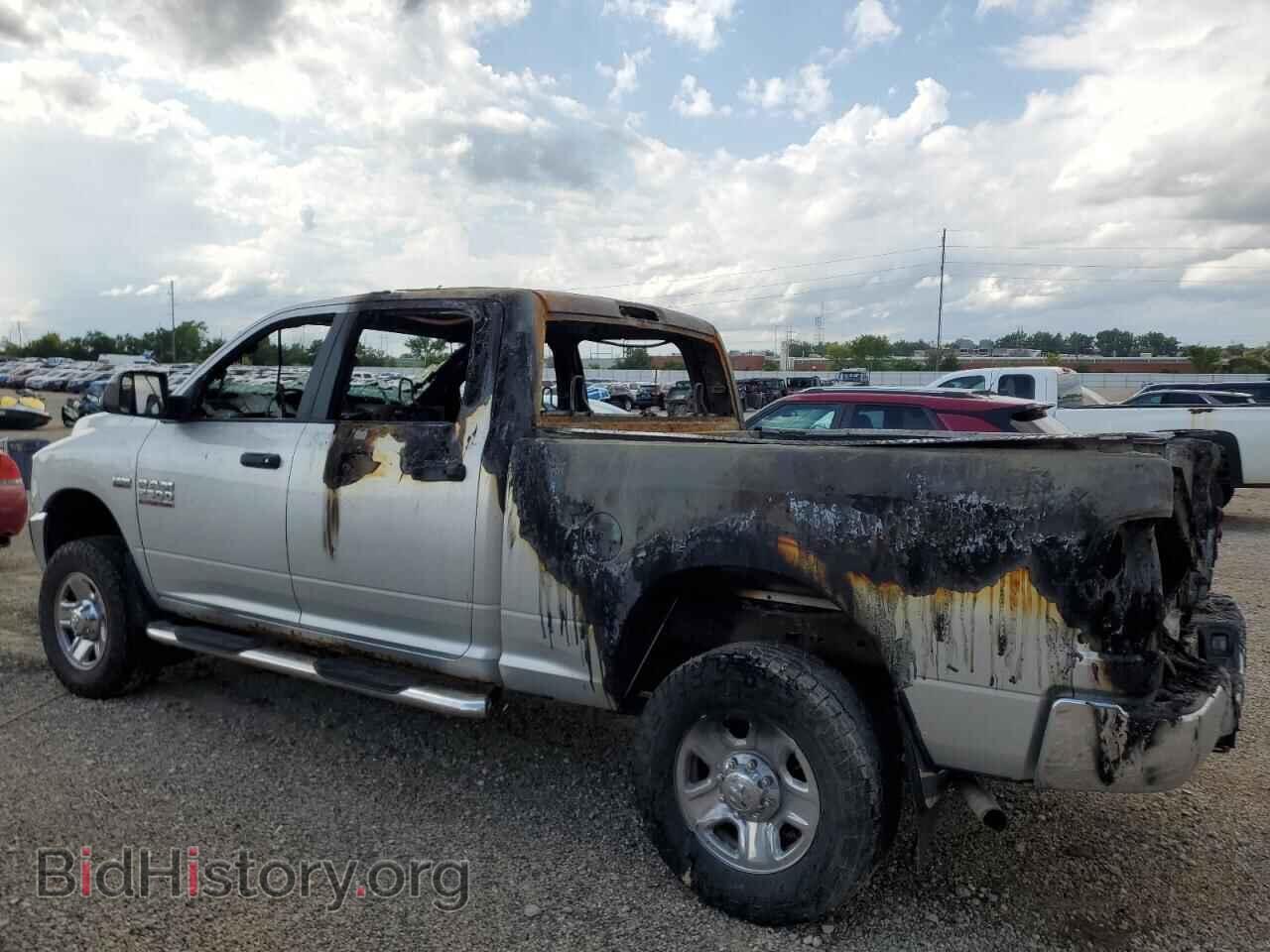 2015 RAM All Models - VIN: 3C6TR5DTXFG645593 - Фото 2