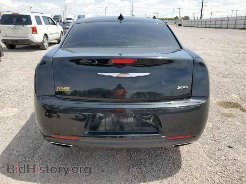 2019 Chrysler 300 (VIN 2C3CCAAG3KH755667) — фото 6 из 12