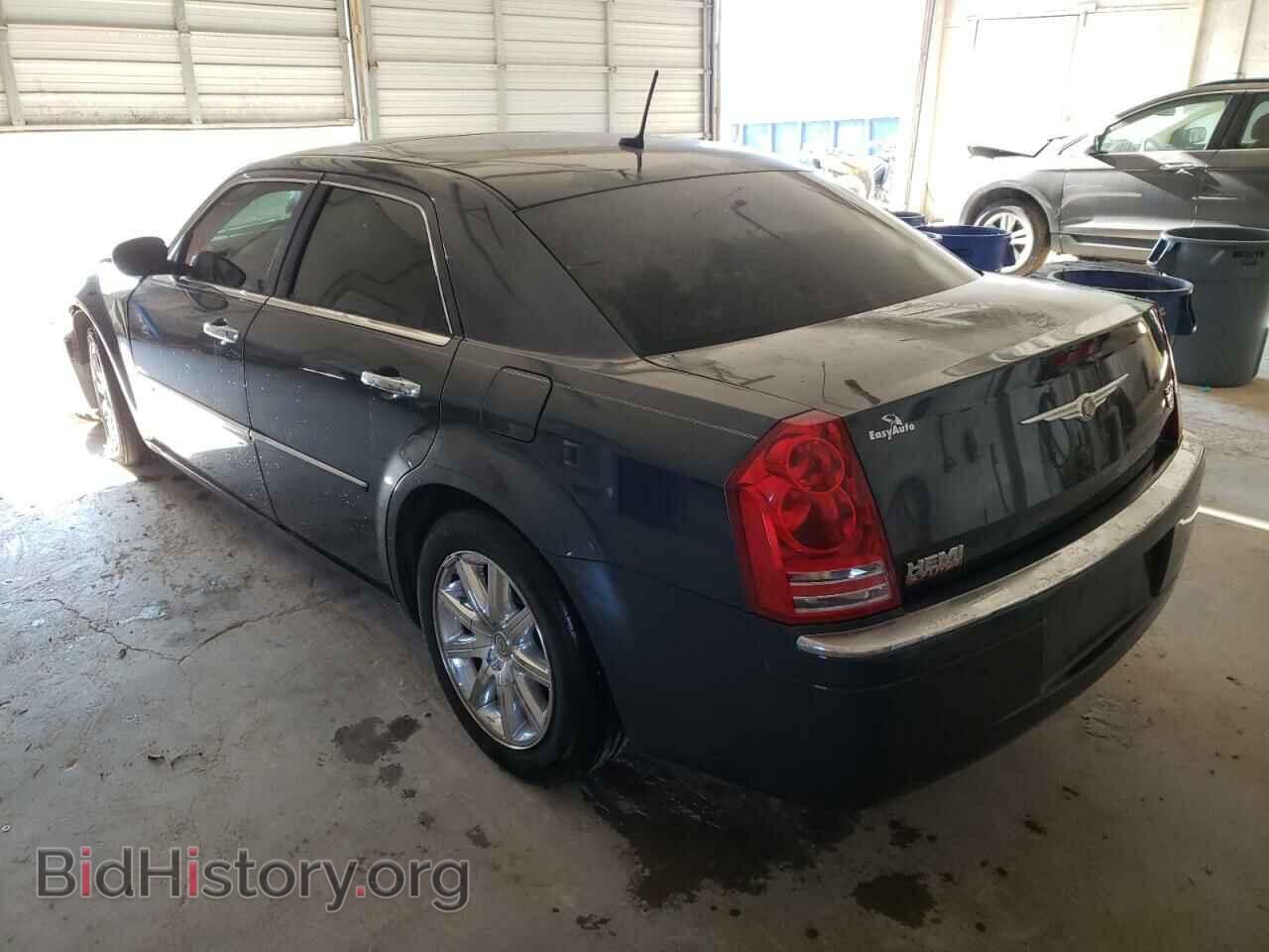 2008 CHRYSLER 300 - VIN: 2C3KA63H38H331967 - Фото 3