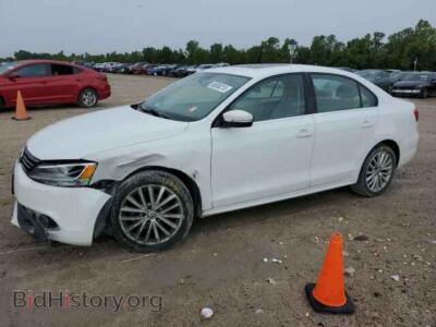 2012 Volkswagen JETTA SEL, белый — VIN 3VWLP7AJ1CM411463, Copart