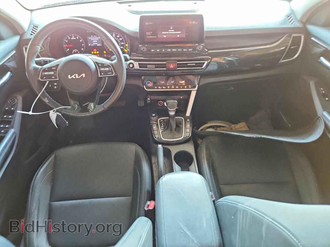 2022 KIA SELTOS - VIN: KNDERCAA1N7247157 - Фото 8
