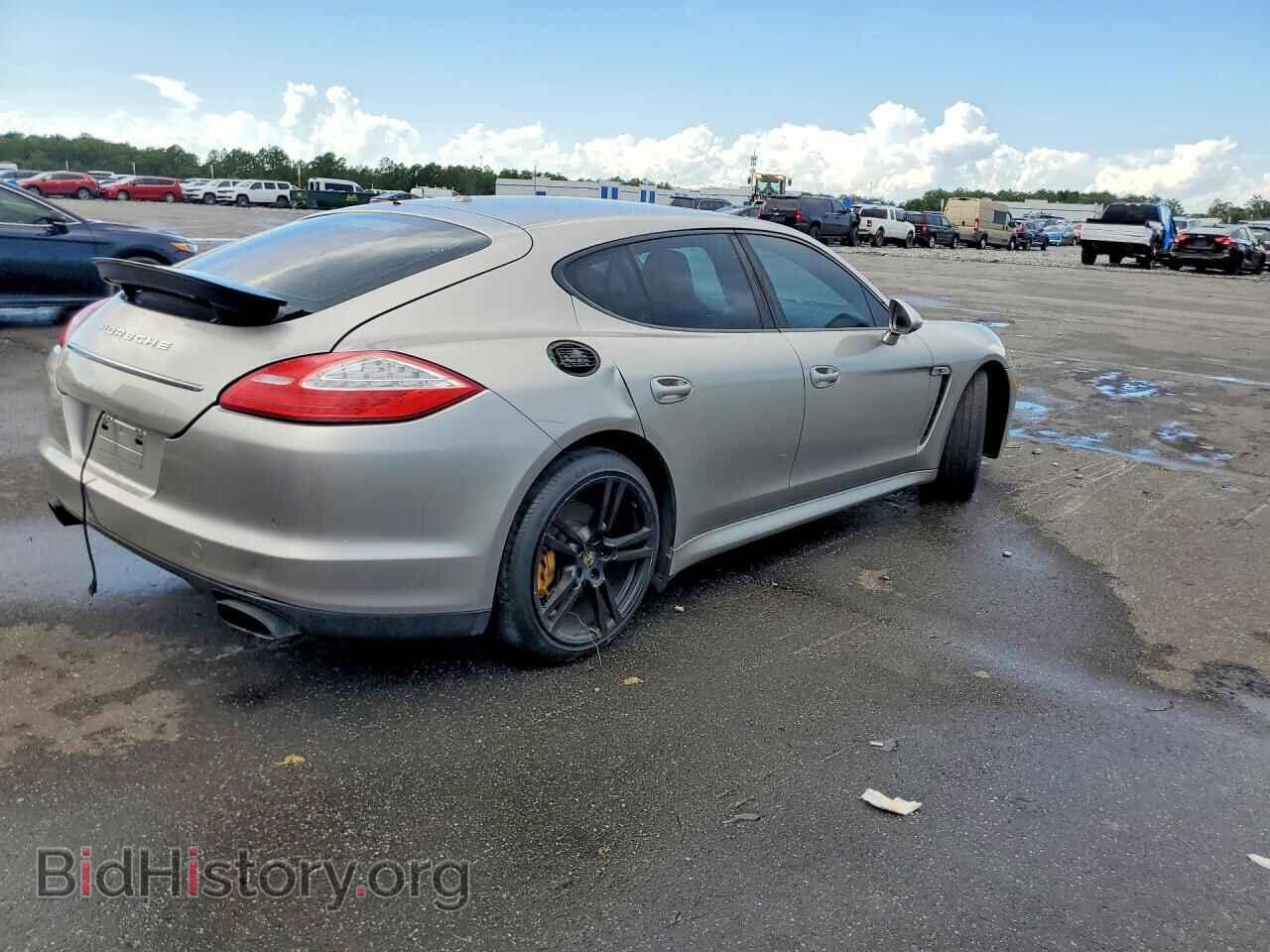 2011 PORSCHE PANAMERA - VIN: WP0AA2A74BL011190 - Photo 3