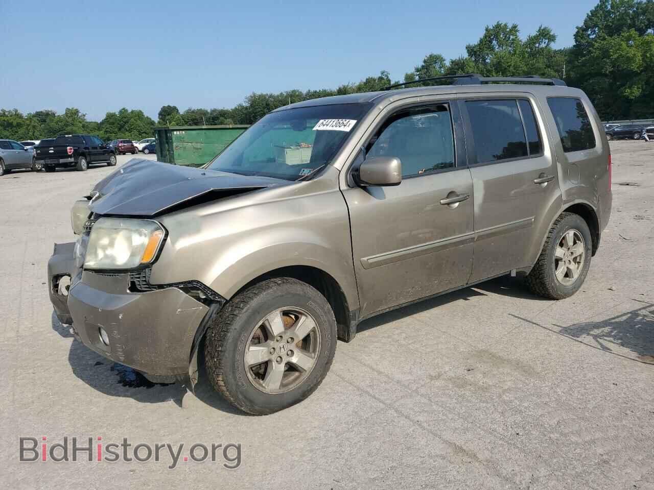 Photo 5FNYF4H51BB001977 - HONDA PILOT 2011