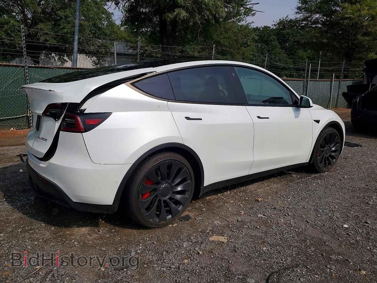 2022 TESLA MODEL Y - VIN: 7SAYGDEF1NF446205 - Фото 3