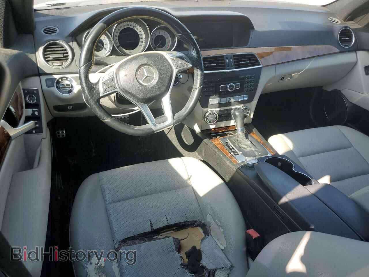 2012 MERCEDES-BENZ C-CLASS - VIN: WDDGF4HB0CA627117 - Фото 9