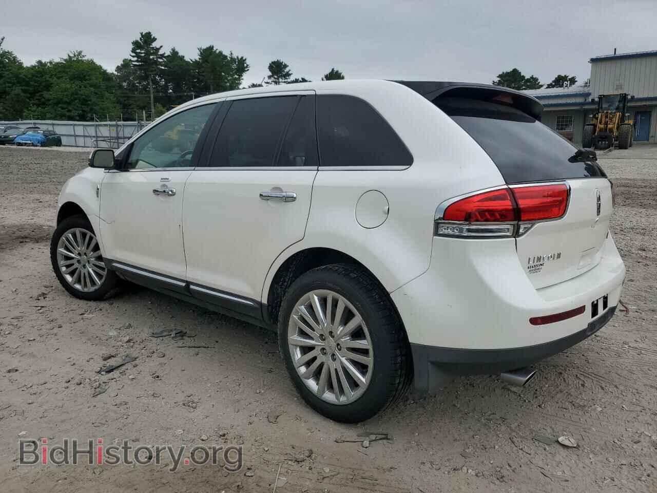 2012 LINCOLN MKX - VIN: 2LMDJ6JK2CBL00126 - Photo 2