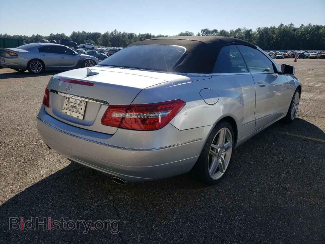 2011 MERCEDES-BENZ E-CLASS - VIN: WDDKK5GF4BF073565 - Фото 4