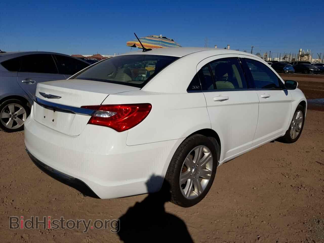 2012 CHRYSLER 200 - VIN: 1C3CCBBG9CN139792 - Фото 4