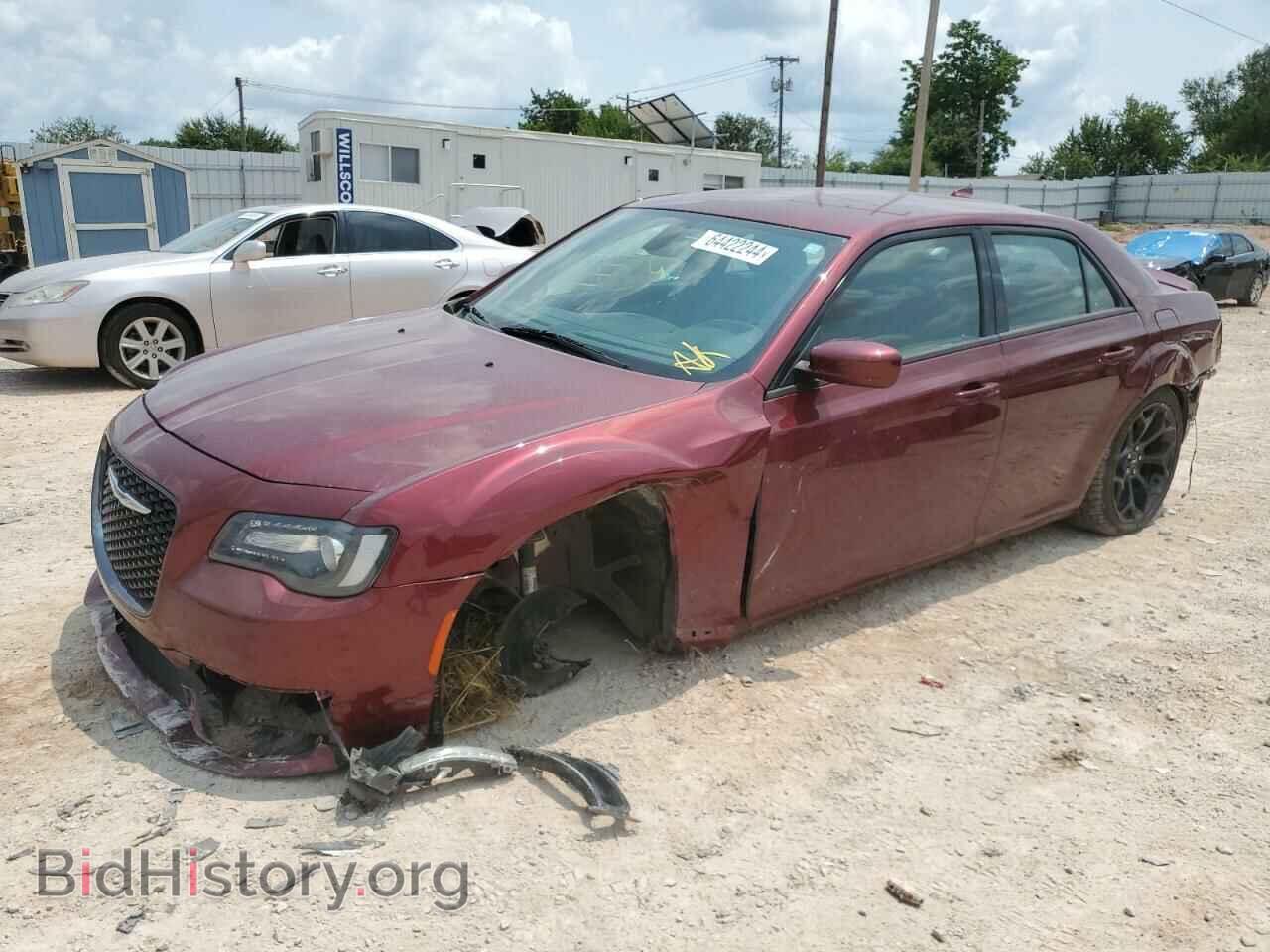 Фотография 2C3CCABG0KH517211 - CHRYSLER 300 2019