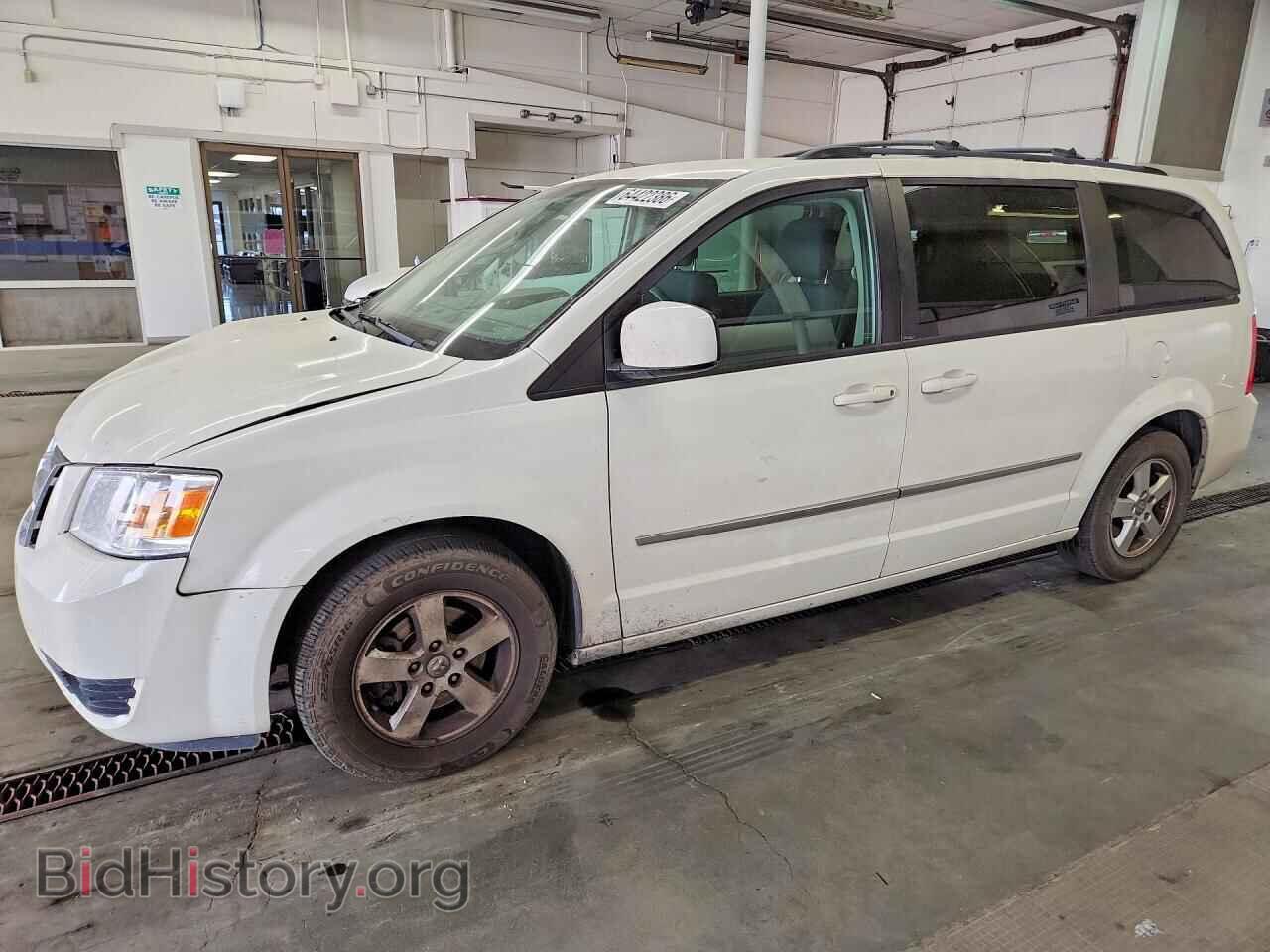 Photo 2D4RN5D15AR405435 - DODGE CARAVAN 2010