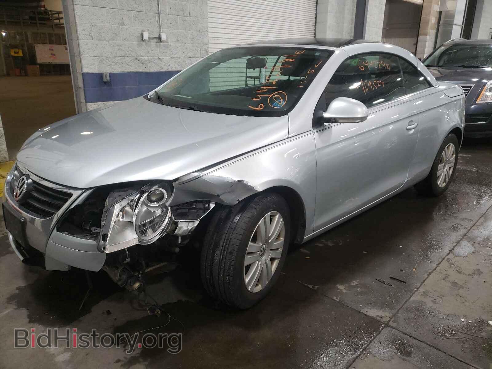 2007 VOLKSWAGEN EOS - VIN: WVWAA71F67V043249 - Фото 2