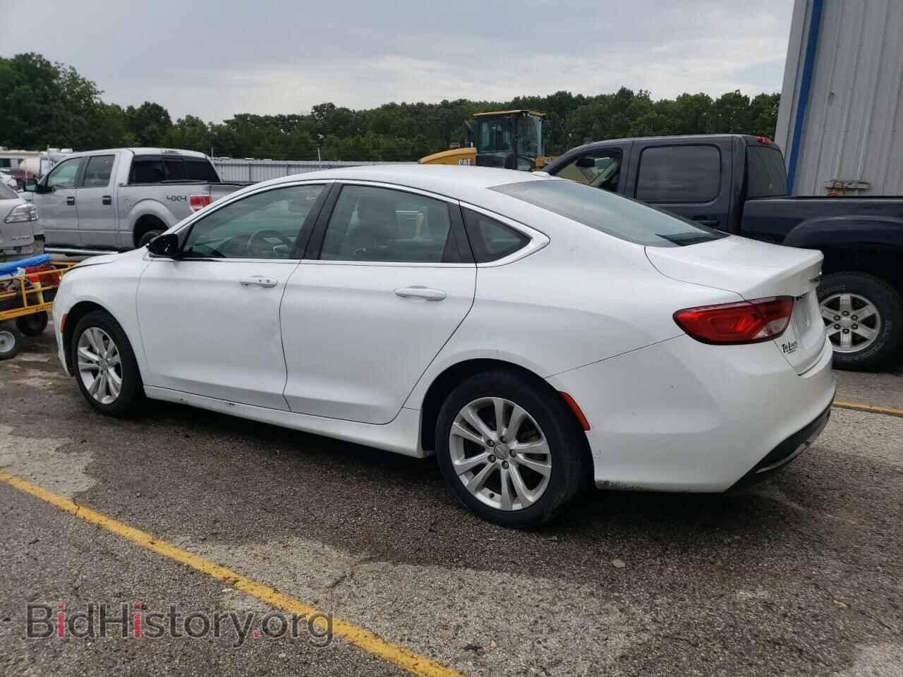 2015 CHRYSLER 200 - VIN: 1C3CCCAB2FN604283 - Фото 2