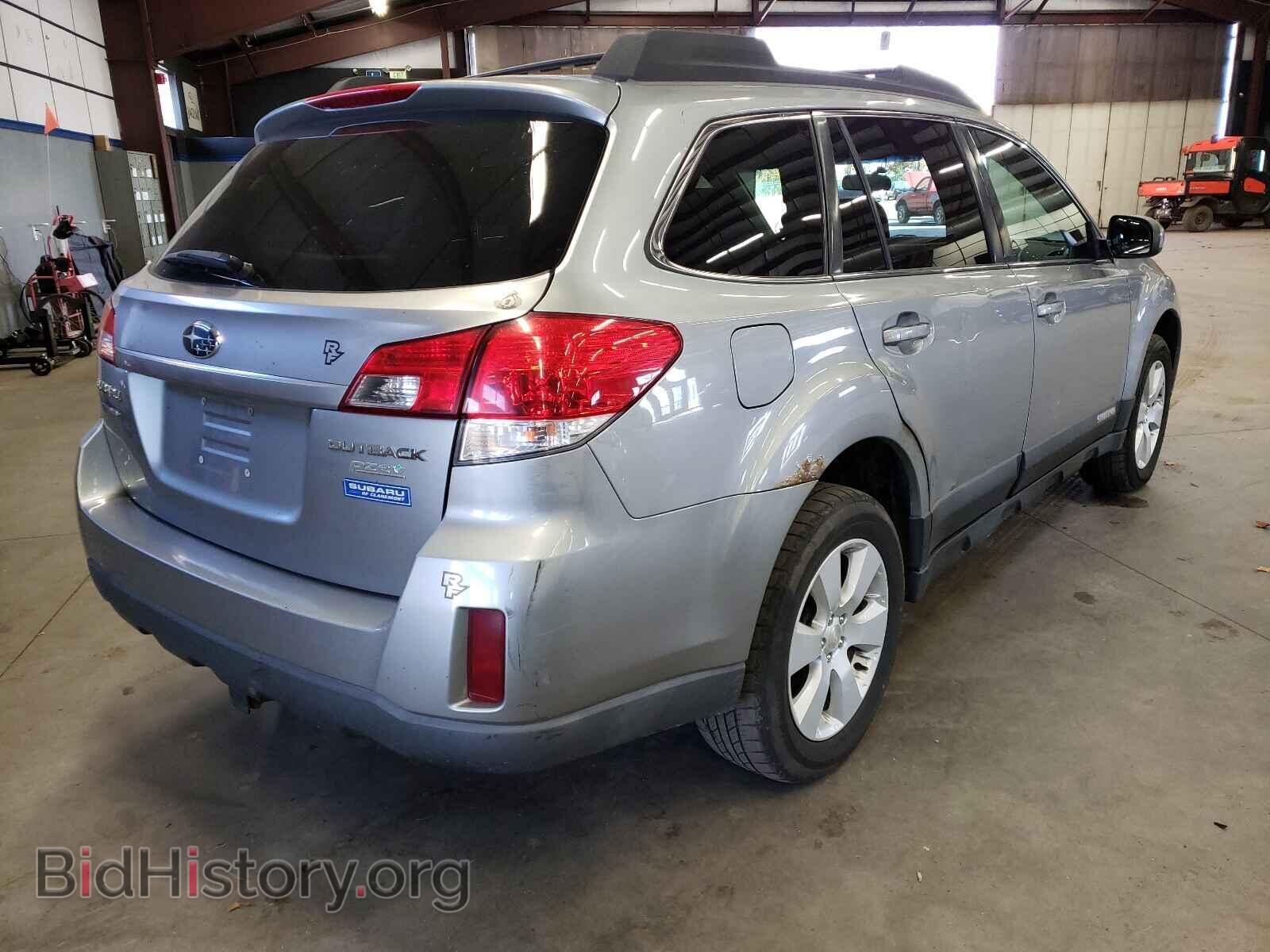 2011 SUBARU OUTBACK - VIN: 4S4BRBCC8B1313256 - Photo 4